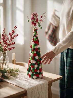 Christmas/Holiday Pom-Pom Peppermint Candy Tree Decor Red/Green/White EUC